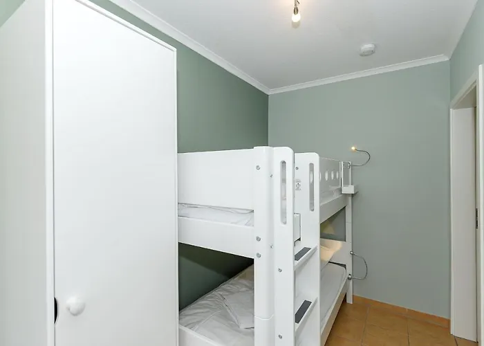 Dünenschloss Dünenschloss 2-20 * Ostseebad Kühlungsborn